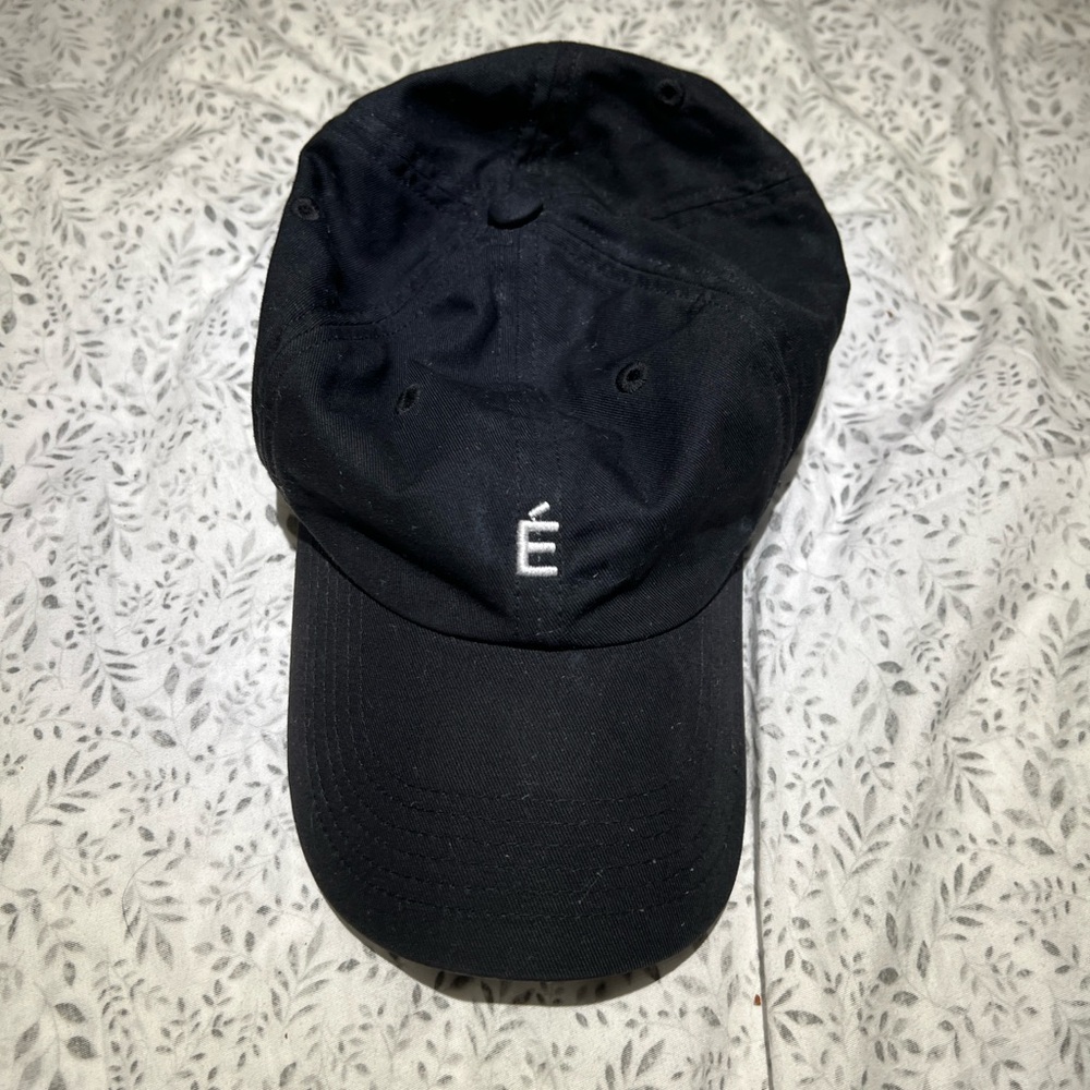 Etudes accent black logo Baseball Cap